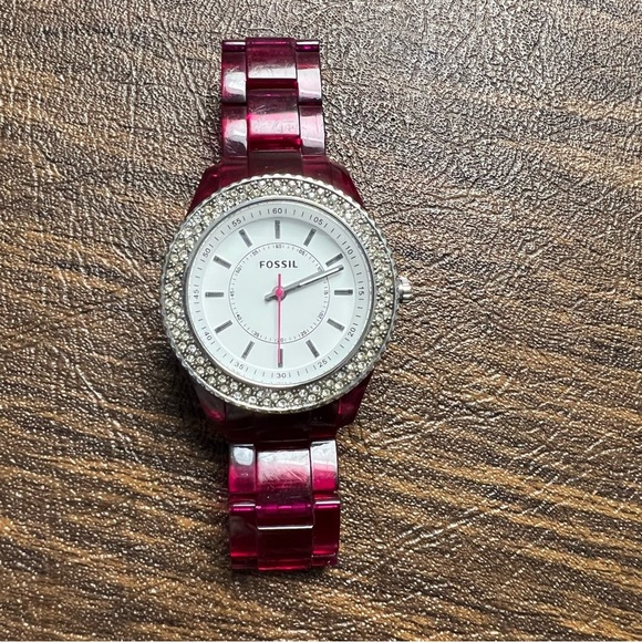❌SOLD❌ FOSSIL Pink Watch - Picture 2 of 8